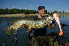 biggest-swimbait-musky-fishing.jpg